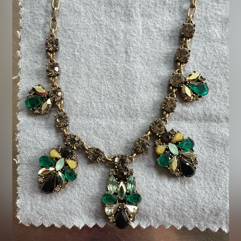 J Crew Emerald and Gold Tone Rhinestone Statement Necklace - Picture 2 of 4